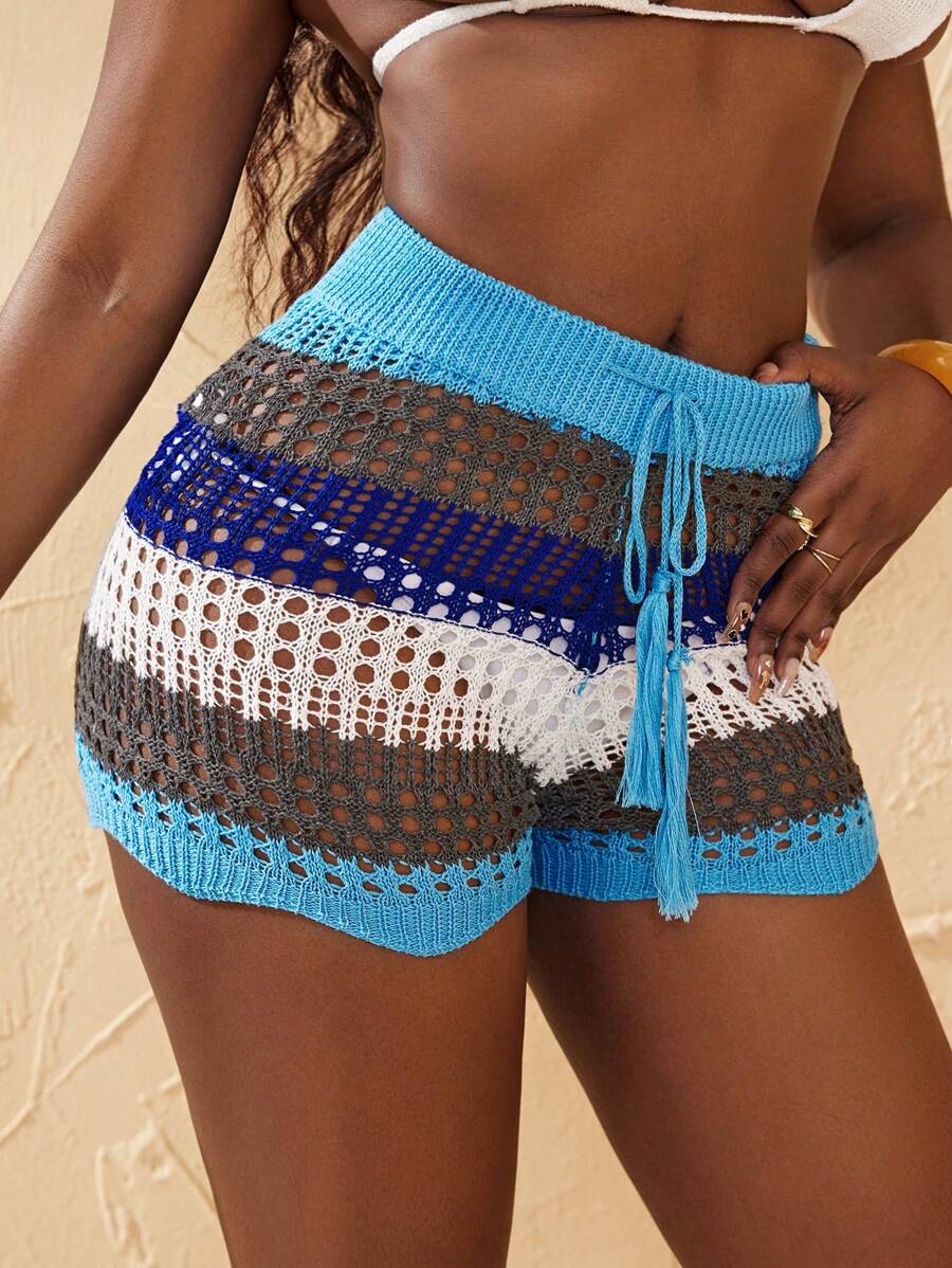 Zolique Women's Contrast Color Hollow Out Knitted Shorts - Multicolor - View 1