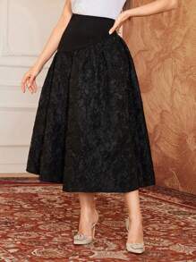 Modelyn Flower Jacquard A-Line Skirt - Black - View 4