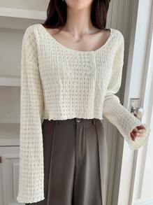 DAZY Áo thun nữ tay dài dáng rộng cổ tròn họa tiết màu trơn không đối xứng phía trước, quần áo mùa thu - Màu be - Xem 5