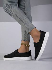 Women's Slip-On Canvas Shoes (The Texture Direction Of The Upper Varies) - Black - View 3