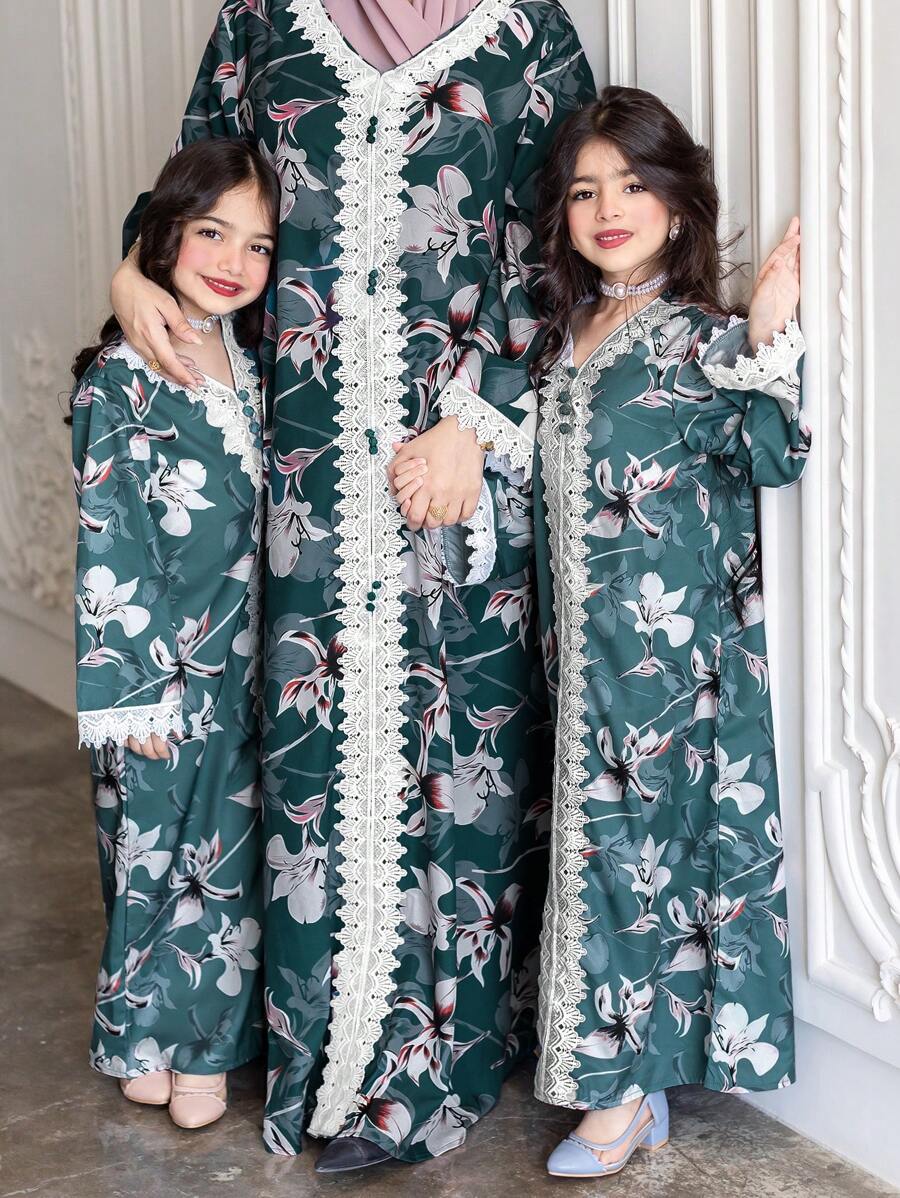 Al Najma 大尺碼花卉印花拼布和蕾絲阿拉伯服裝 - 彩色 - 查看 1