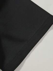 Manfinity RSRT 男士海洋印花短袖襯衫，紐扣式圖案襯衫，送男友禮物必備 - 黑色 - 查看 5