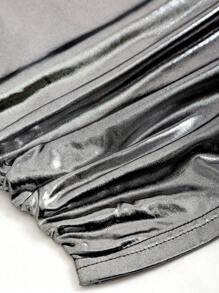 EgrlEra 银色露肩T恤，Y2K风格，适合秋季女性穿着。 - 銀色 - 查看 5