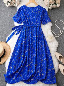 SHEIN Clasi Kích thước lớn In hoa Đầm Với Eo Buộc - Màu xanh lam - Xem 2