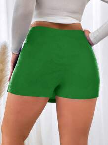 SHEIN Privé Plus Size Green Short Skirts For Spring And Summer - Green - View 2
