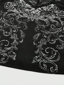 ROMWE Vintage Black Gothic-Inspired Short Camisole Top With Vine Patterns, Rhinestone Collar, Lace Trim And Gathered Waist For Ladies - Black - View 5