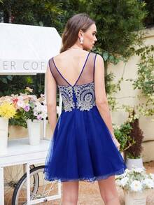 BABYONLINE D.R.E.S.S. Sleeveless Round Neck Embroidery & Mesh Contrast A-Line Party Cocktail Dress With Waist Belt - Royal Blue - View 2