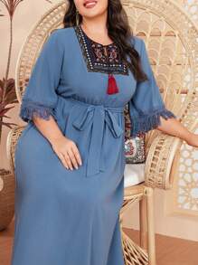 Mulvari 大尺碼女款幾何刺繡拼布流蘇袖口連身裙 - 綠色 - 查看 4