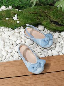 女童秋冬时尚透气平底鞋，钩环幼儿可爱蝴蝶结公主风格软底鞋