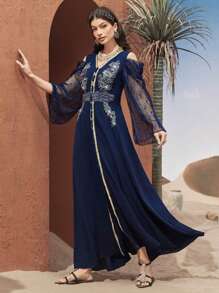 Al Najma 女式蕾絲露肩長袖阿拉伯傳統連身裙，配編織腰帶 - 藏蓝色 - 查看 8