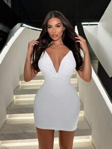 SHEIN SXY Vestido de escote en V sexy, sin espalda, con falda de cola de pez para verano, vestido de graduación blanco - Blanco - Ver 4