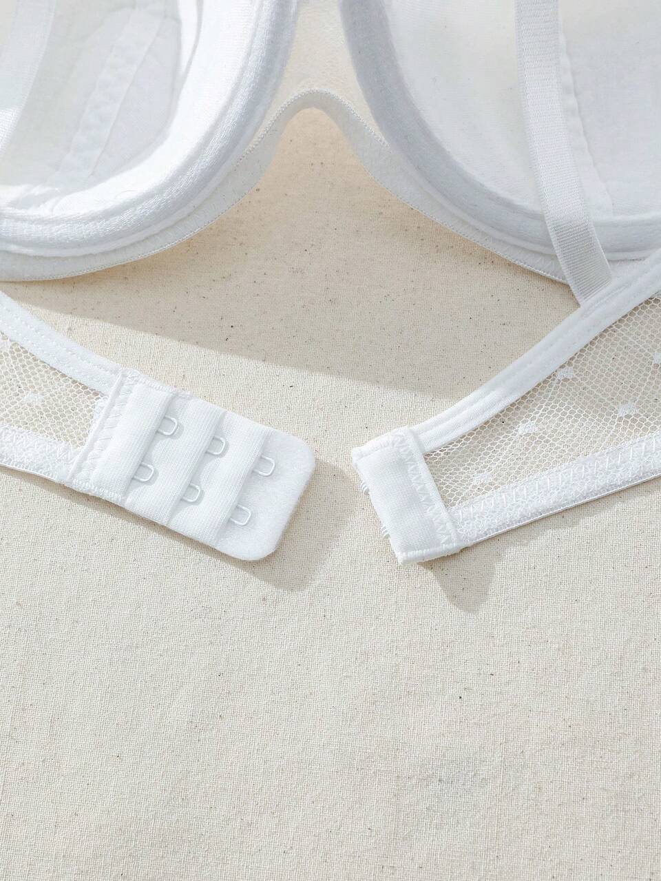 White Fabric Casual-Sporty Micro Crop Plain Bra With Slight Stretch And Contrast Mesh Details