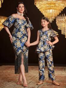 SHEIN Tween Girls' Lovely Round Neck Jacquard Overall Jumpsuit With Asymmetrical Ruffle Hem