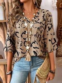 SHEIN LUNE 印花v領規格短袖襯衫 - 彩色 - 查看 1