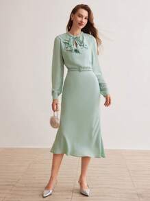 MOTF PREMIUM 打結領襯托燈籠袖荷葉邊連衣裙 - 綠色 - 查看 7