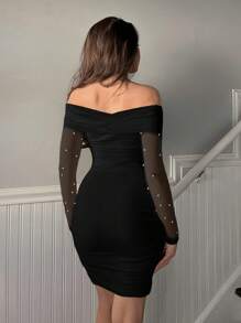 Firerie Off Shoulder Ruffle & Trân châu & Kết cườm Váy bodycon - màu đen - Xem 2