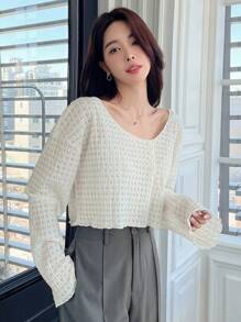 DAZY Áo thun nữ tay dài dáng rộng cổ tròn họa tiết màu trơn không đối xứng phía trước, quần áo mùa thu - Màu be - Xem 7