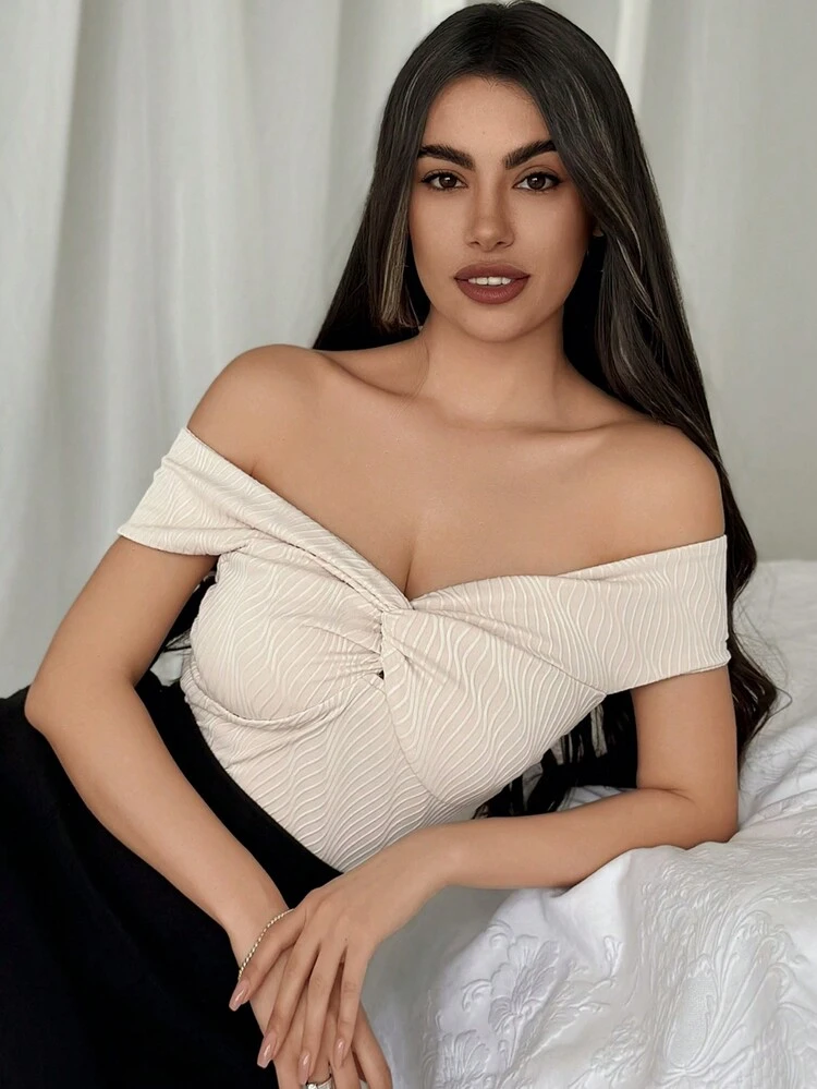 Women Off-Shoulder Knotted Bust Fitted T-Shirt, Suitable For Wedding Or Date