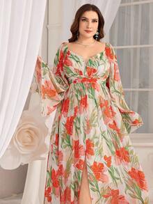 大码女式花卉印花褶饰腰部喇叭袖连衣裙