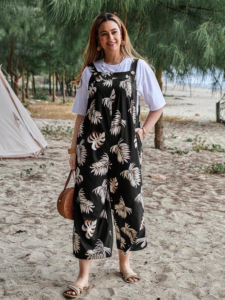 Mono Para Playa De Hojas Tropicales Estampado Para Mujeres De Talla Grande Con Frente Plisado, Tirantes Con Botones Y Largo Ajustable