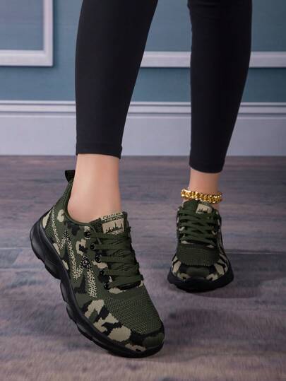 秋冬女士纯色网眼迷彩系带轻便休闲运动鞋，适合所有季节，女士运动鞋