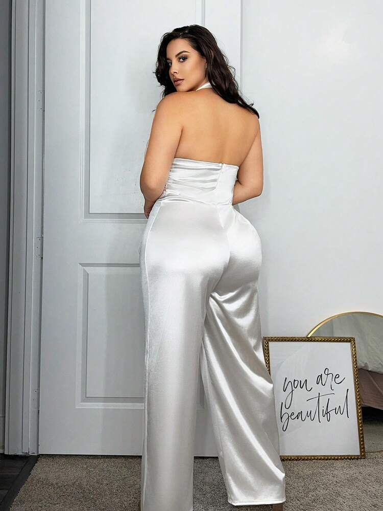 Plus Size Women's Elegant Rhinestone Embellished Halterneck Jumpsuit