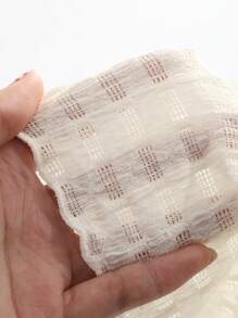 DAZY Áo thun nữ tay dài dáng rộng cổ tròn họa tiết màu trơn không đối xứng phía trước, quần áo mùa thu - Màu be - Xem 3