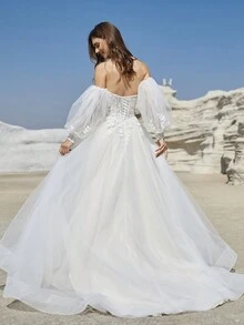 米色薄纱婚纱，长款泡泡袖，香槟色衬里，优雅高开叉新娘礼服，蕾丝，后背系带，拖尾长袖连衣裙 - 米色 - 查看 4