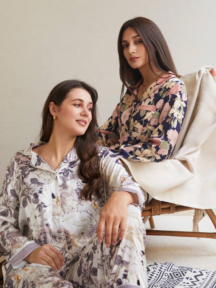 Conjunto de pijama largo de satén con estampado floral a gran escala para mujer, ropa de lencería de pijama de otoño e invierno