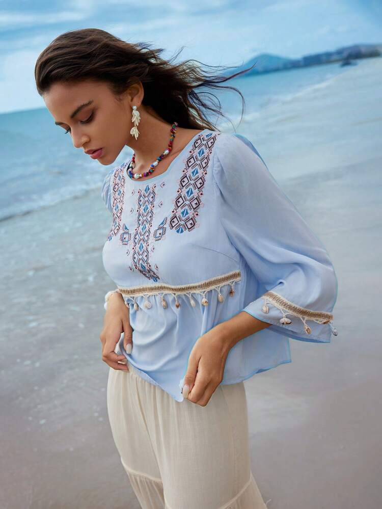 Geometric Colorful Pattern Embroidered Shell Tassel Blouse