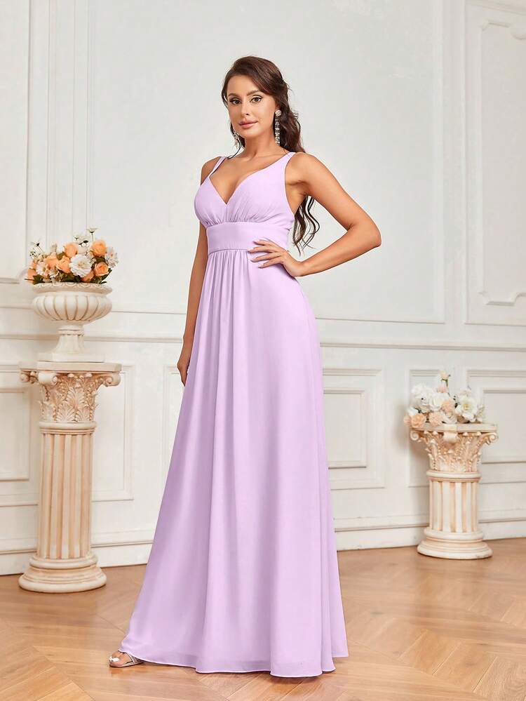 Elegant Romantic Pink Purple Light Orchid Color With Flowy Sling Dress V-Neck Ruched Bodice And Crisscross Back Straps A Pendulum Suitable For Wedding Season, Music Festival, Mother's Day, Graduation Season Party Bridesmaid Dress
