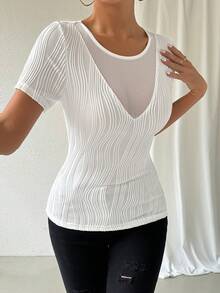 SHEIN Privé Camiseta Ajustada De Textura De Empalme De Malla - Blanco - Ver 5