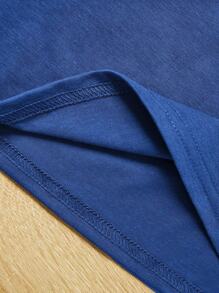 SHEIN 男童休閒簡約蜘蛛俠字母印花t恤,圓領設計,非常適合夏季穿著 - 寶藍色 - 查看 2