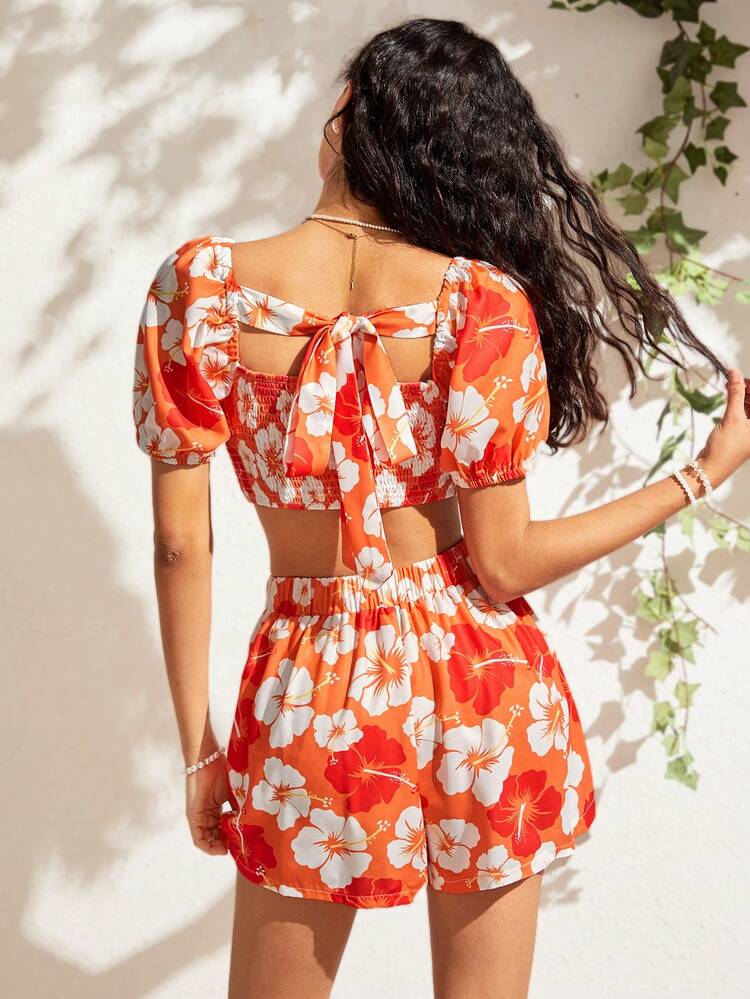 Ladies' Floral Print Square Neck Short Puff Sleeve Top And Shorts Set
