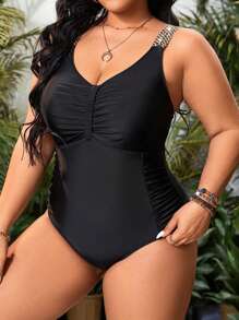 SHEIN Swim Curve 大尺寸合身一件式泳衣,帶有褶皺和編織設計細節 - 黑色 - 查看 1
