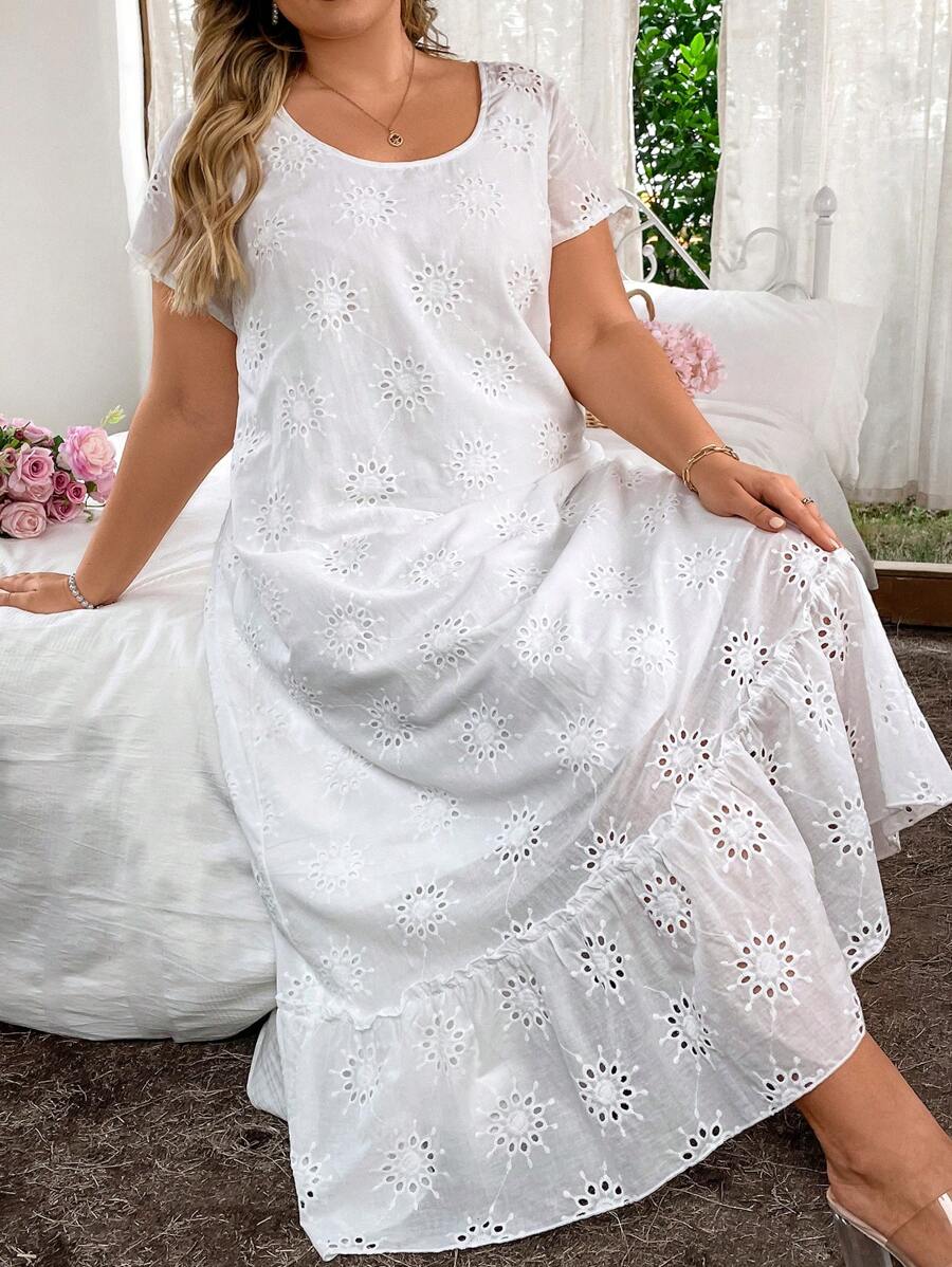 EMERY ROSE Plus Size Hollow Out Embroidery Ruffle Hem Dress Maxi Women Outfit