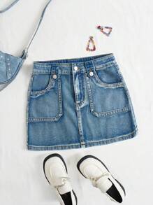 SHEIN 少女 Y2k 90 年代学院风复古斜口袋工装俱乐部牛仔裙，Rave Street 少女迷你裙 - 淺色水洗藍 - 查看 1