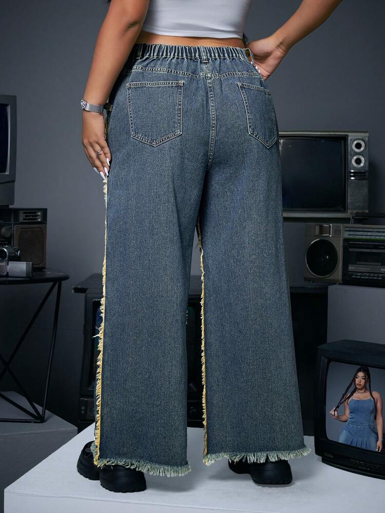 Plus Size Raw Hem Straight Leg Jeans