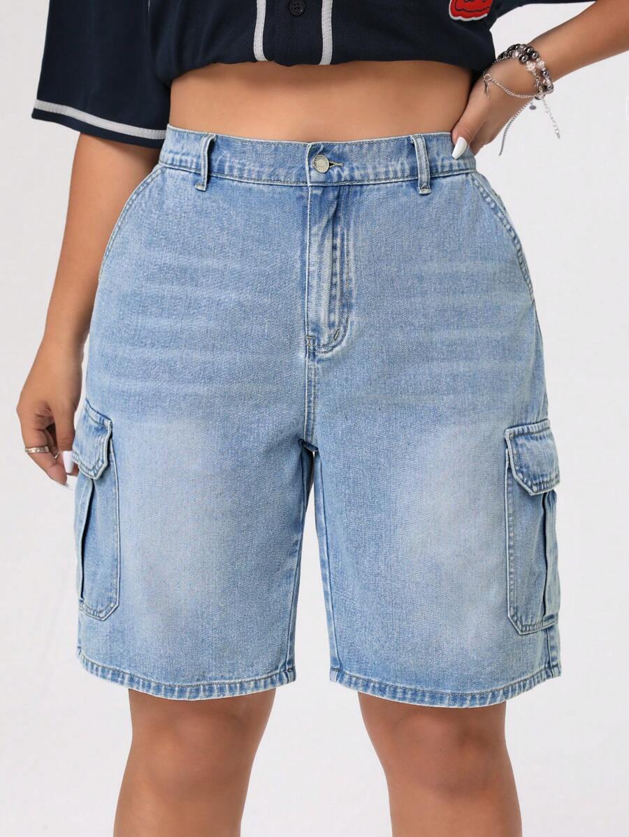 SHEIN ICON Shorts Utility In Denim, Tasche Capovolte E Lavaggio Effetto Scolorito, Taglie Comode - Blu lavato medio - Visualizzare 1