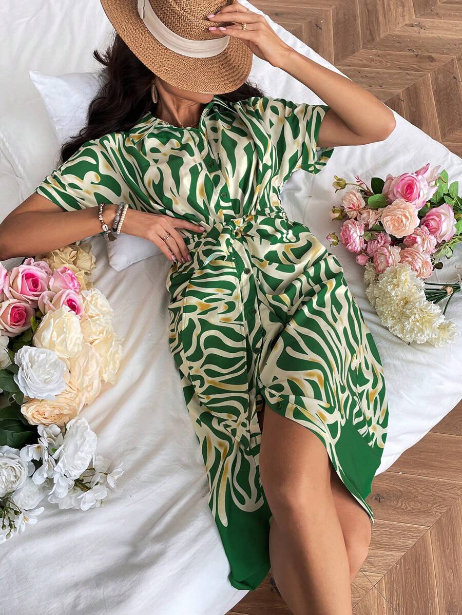 SHEIN Clasi Vestido De Botones Al Frente Con Estampado De Retazos - Verde - Ver 1