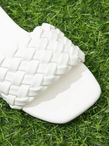 儿童纯色方头编织时尚平底凉鞋夏季