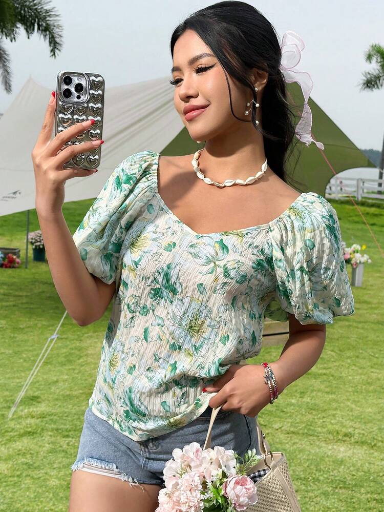Women's Floral Print Short Puffed Sleeve Blouse