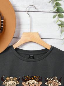 SHEIN LUNE Western Cow Print Crew Neck Short Sleeve Fitted Women T-Shirt, Contains Cotton, Suitable For Summer