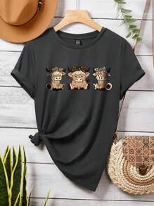 SHEIN LUNE Western Cow Print Crew Neck Short Sleeve Fitted Women T-Shirt, Contains Cotton, Suitable For Summer