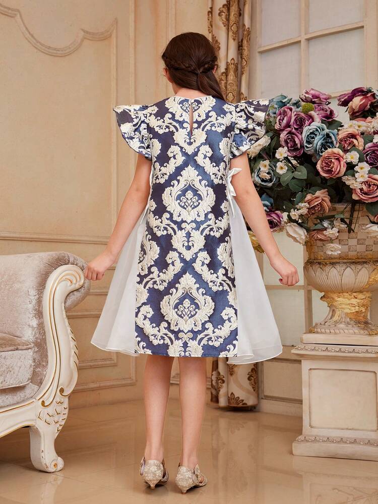 Tween Girls Gorgeous Embroidered Mesh Contrast A-Line Dress With Round Neckline And Bowknot Decoration