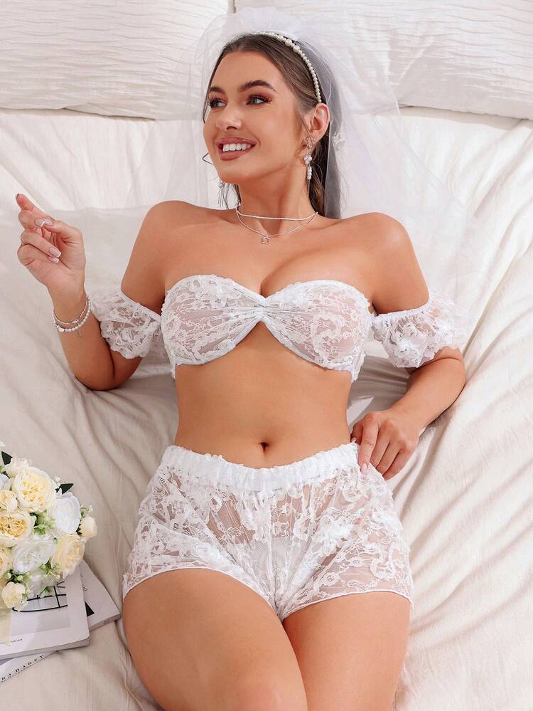 Ladies Solid Color Lace Sexy Lingerie Set