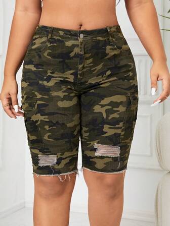 Grote maten Camouflageprint Gescheurde Multi-zakken Cargo Denim shorts