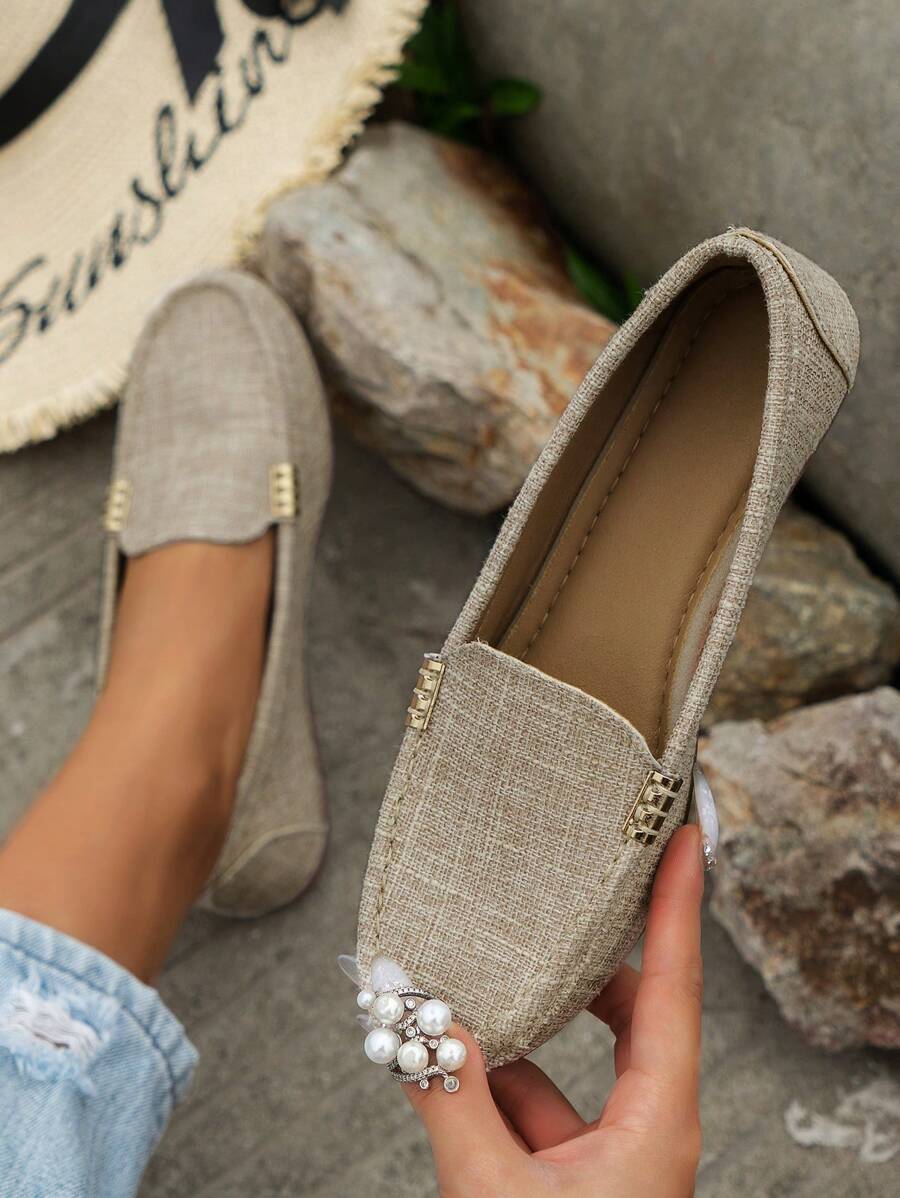 2025 Autumn New Arrivals Women's Loafers, Low-Cut Driving Shoes, Large Size, Suede Leather, Casual Flat Shoes - Multicolor - View 1