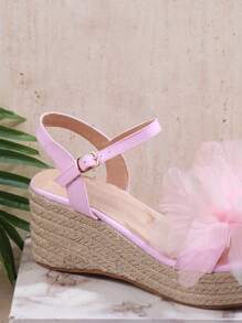 SHUZIA Women's Solid Color Floral Decor Platform Wedge Sandals