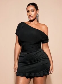 SHEIN BAE 大码女式斜肩无袖上衣，大码不对称领短袖黑色T恤，针织修身上衣，适合情人节、狂欢节、海滩、度假、返校季、春夏穿着，Y2K风格，花卉动物印花，简约上衣，夏季女装，豹纹印花，锐舞派对大码服装 - 黑色 - 查看 4